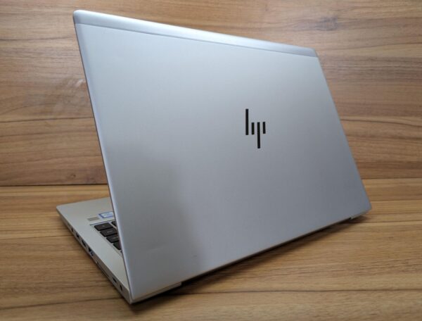 Ультрабук HP EliteBook 840 G6 / 14" (1920x1080) IPS / Intel Core i5-8365U (4 (8) ядра по 1.6 - 4.1 GHz) / 16 GB DDR4 / 480 GB SSD / Intel UHD Graphics 620 / WebCam / Fingerprint / Windows 10 - Зображення 7