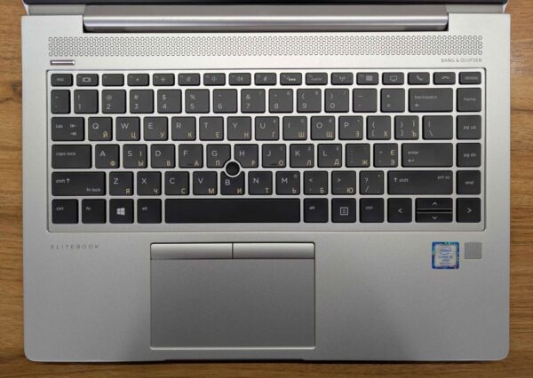 Ультрабук HP EliteBook 840 G6 / 14" (1920x1080) IPS / Intel Core i5-8365U (4 (8) ядра по 1.6 - 4.1 GHz) / 16 GB DDR4 / 480 GB SSD / Intel UHD Graphics 620 / WebCam / Fingerprint / Windows 10 - Зображення 3