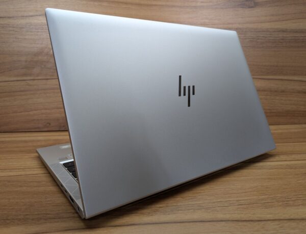 Ультрабук HP EliteBook 840 G7 / 14" (1920x1080) IPS / Intel Core i7-10610U (4 (8) ядра по 1.8 - 4.9 GHz) / 16 GB DDR4 / 512 GB SSD / Intel UHD Graphics / WebCam / Fingerprint / Windows 10 - Зображення 13