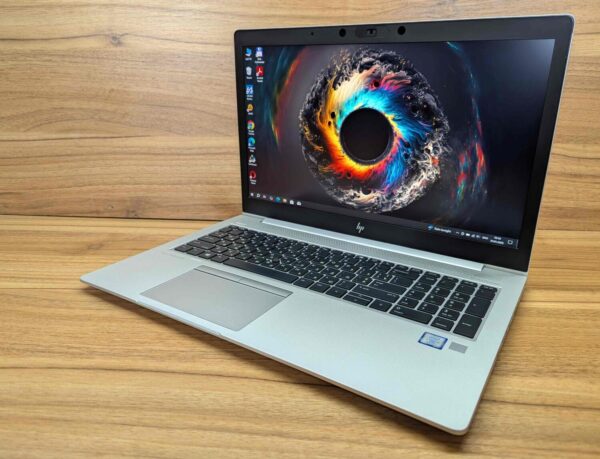 Ультрабук HP EliteBook 850 G5 / 15.6" (1920x1080) IPS / Intel Core i7-8650U (4 (8) ядра по 1.9 - 4.2 GHz) / 16 GB DDR4 / 480 GB SSD / Intel UHD Graphics 620 / WebCam / Windows 10 - Зображення 5