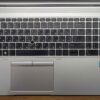 Ультрабук HP EliteBook 850 G5 / 15.6" (1920x1080) IPS / Intel Core i7-8650U (4 (8) ядра по 1.9 - 4.2 GHz) / 16 GB DDR4 / 480 GB SSD / Intel UHD Graphics 620 / WebCam / Windows 10 - Зображення 3