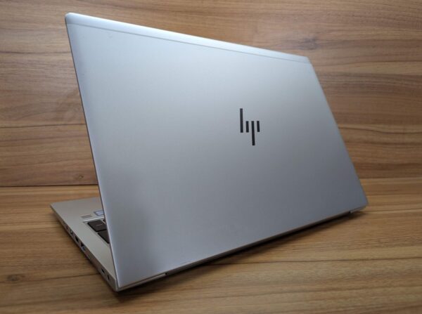 Ультрабук HP EliteBook 850 G6 / 15.6" (1920x1080) IPS / Intel Core i5-8365U (4 (8) ядра по 1.6 - 4.1 GHz) / 16 GB DDR4 / 480 GB SSD / Intel UHD Graphics / Fingerprint / WebCam / Windows 10 - Зображення 7