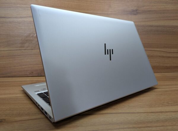 Ультрабук HP EliteBook 850 G7 / 15.6" (1920x1080) IPS / Intel Core i7-10610U (4 (8) ядра по 1.8 - 4.9 GHz) / 16 GB DDR4 / 480 GB SSD / Intel UHD Graphics / Fingerprint / WebCam / Windows 10 - Зображення 7