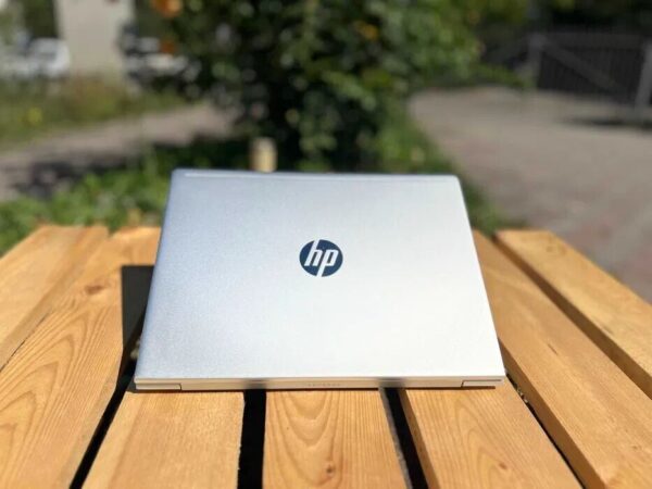 Ультрабук HP ProBook 430 G6 / 13.3" (1366x768) TN / Intel Core i3-8145U (2 (4) ядра по 2.1 - 3.9 GHz) / 8 GB DDR4 / 256 GB SSD M.2 / Intel UHD Graphics / WebCam / Windows 10 Pro - Зображення 3