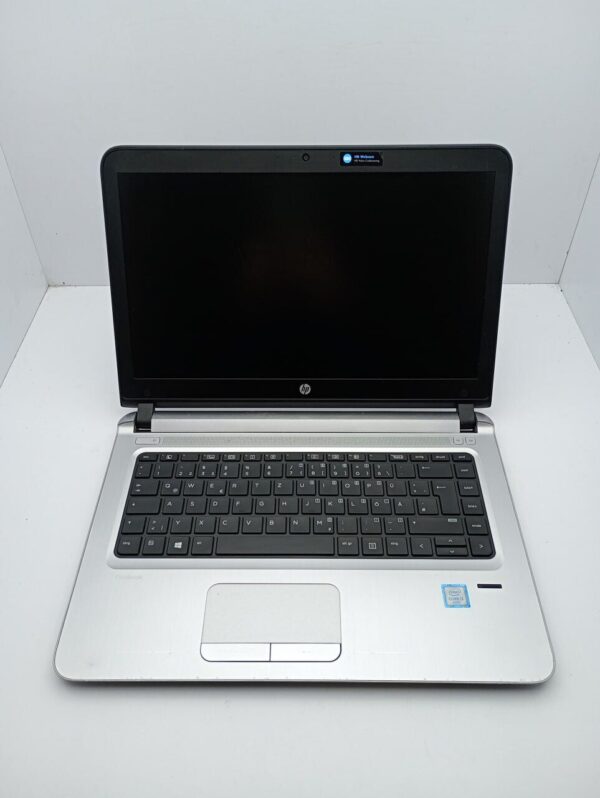 Ультрабук HP ProBook 440 G3 / 14" (1366x768) TN / Intel Core i3-6100U (2 (4) ядра по 2.3 GHz) / 4 GB DDR4 / 120 GB SSD / Intel HD Graphics 520 / WebCam / USB 3.0 / HDMI - Зображення 2