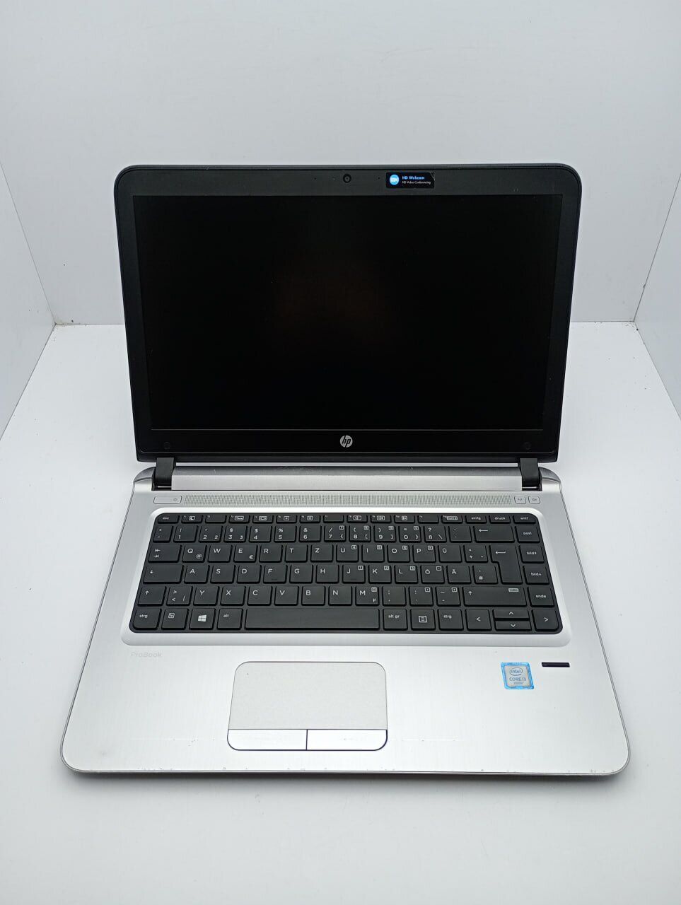 Ультрабук HP ProBook 440 G3 / 14" (1366x768) TN / Intel Core i3-6100U (2 (4) ядра по 2.3 GHz) / 4 GB DDR4 / 120 GB SSD / Intel HD Graphics 520 / WebCam / USB 3.0 / HDMI - Зображення 2