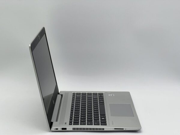Ультрабук HP ProBook 440 G7 / 14" (1920x1080) IPS / Intel Core i5-10210U (4 (8) ядра по 1.6 - 4.2 GHz) / 16 GB DDR4 / 240 GB SSD / Intel UHD Graphics / WebCam - Зображення 3