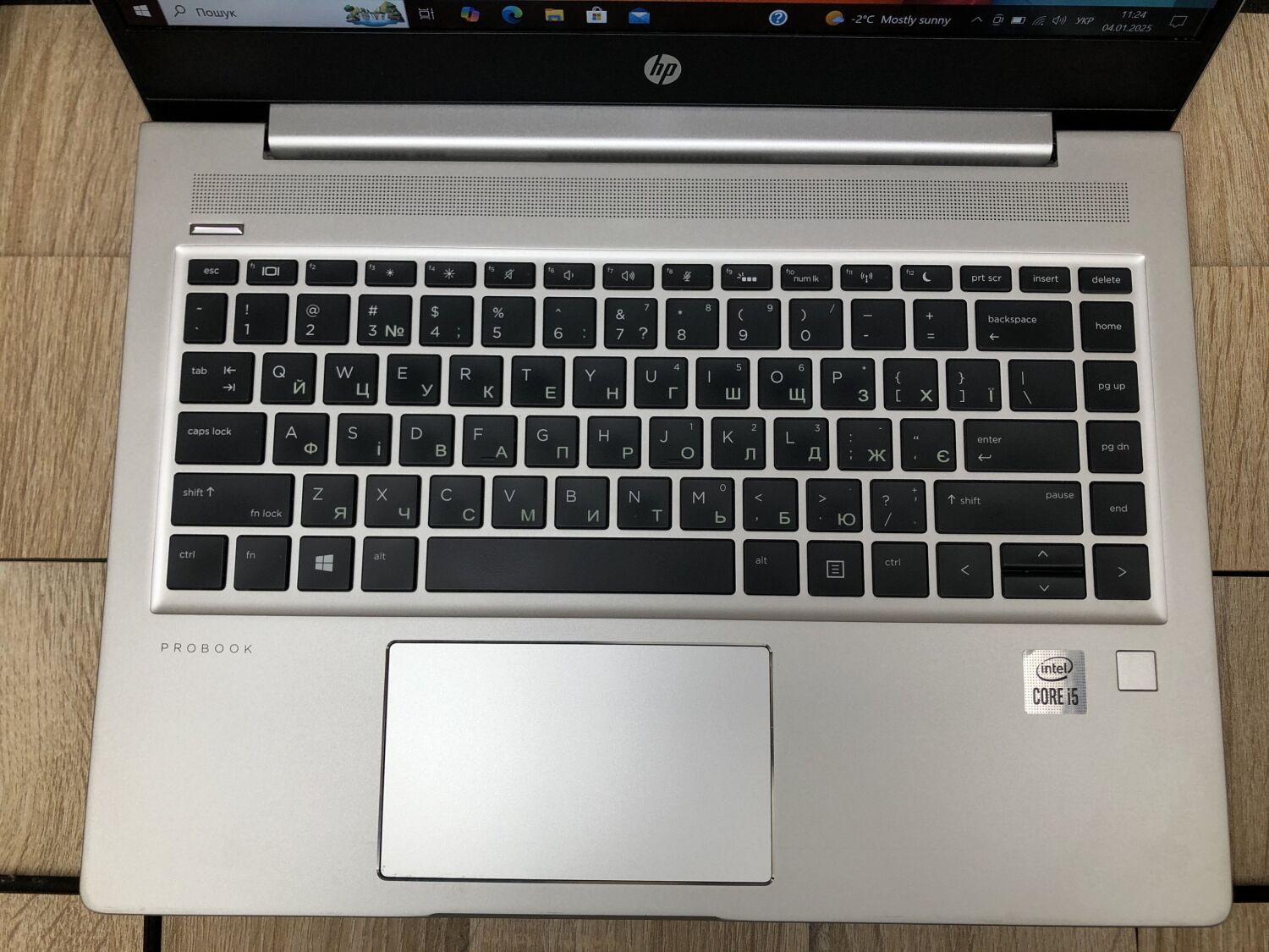 Ультрабук Б-клас HP ProBook 440 G7 / 14" (1920x1080) IPS / Intel Core i5-10210U (4 (8) ядра по 1.6 - 4.2 GHz) / 8 GB DDR4 / 250 GB SSD / Intel UHD Graphics / WebCam - Зображення 4