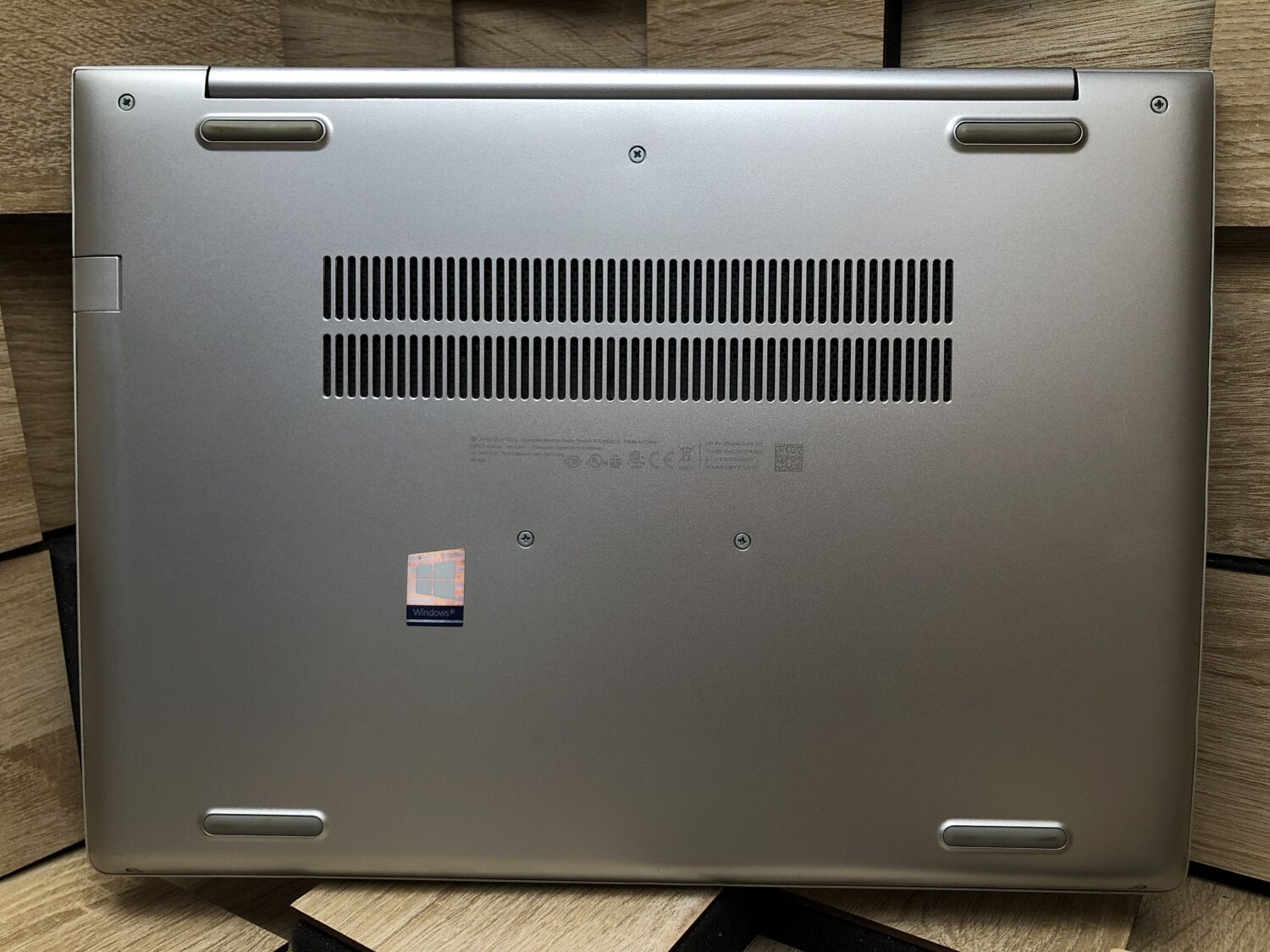 Ультрабук Б-клас HP ProBook 440 G7 / 14" (1920x1080) IPS / Intel Core i5-10210U (4 (8) ядра по 1.6 - 4.2 GHz) / 8 GB DDR4 / 250 GB SSD / Intel UHD Graphics / WebCam - Зображення 9