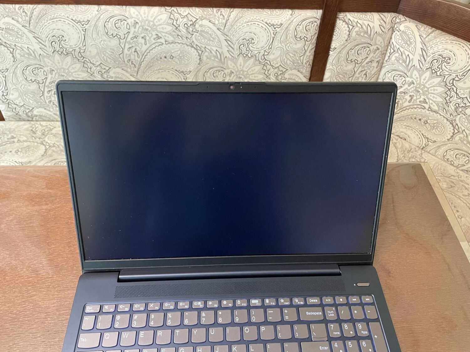 Ультрабук Lenovo IdeaPad 5 15ITL05 / 15.6" (1920x1080) IPS / Intel Core i7-1165G7 (4 (8) ядра по 2.8 - 4.7 GHz) / 12 GB DDR4 / 512 GB SSD / Intel Iris Xe Graphics / WebCam - Зображення 6