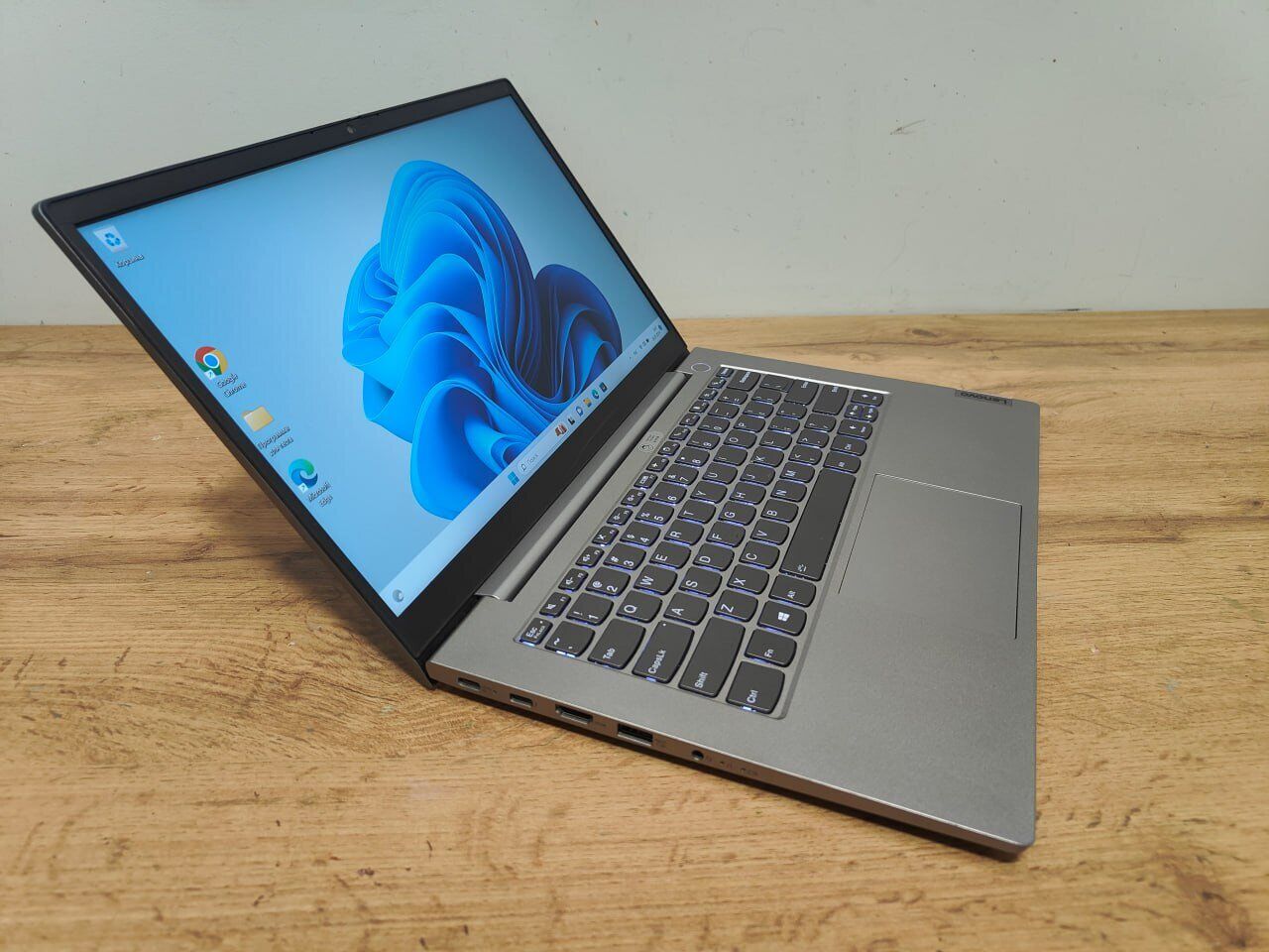 Ультрабук Б-клас Lenovo ThinkBook 14 G2 / 14" (1920x1080) IPS / Intel Core i5-1135G7 (4 (8) ядра по 2.4 - 4.2 GHz) / 8 GB DDR4 / 256 GB SSD / Intel Iris Xe Graphics / WebCam / Windows 11 Pro - Зображення 8