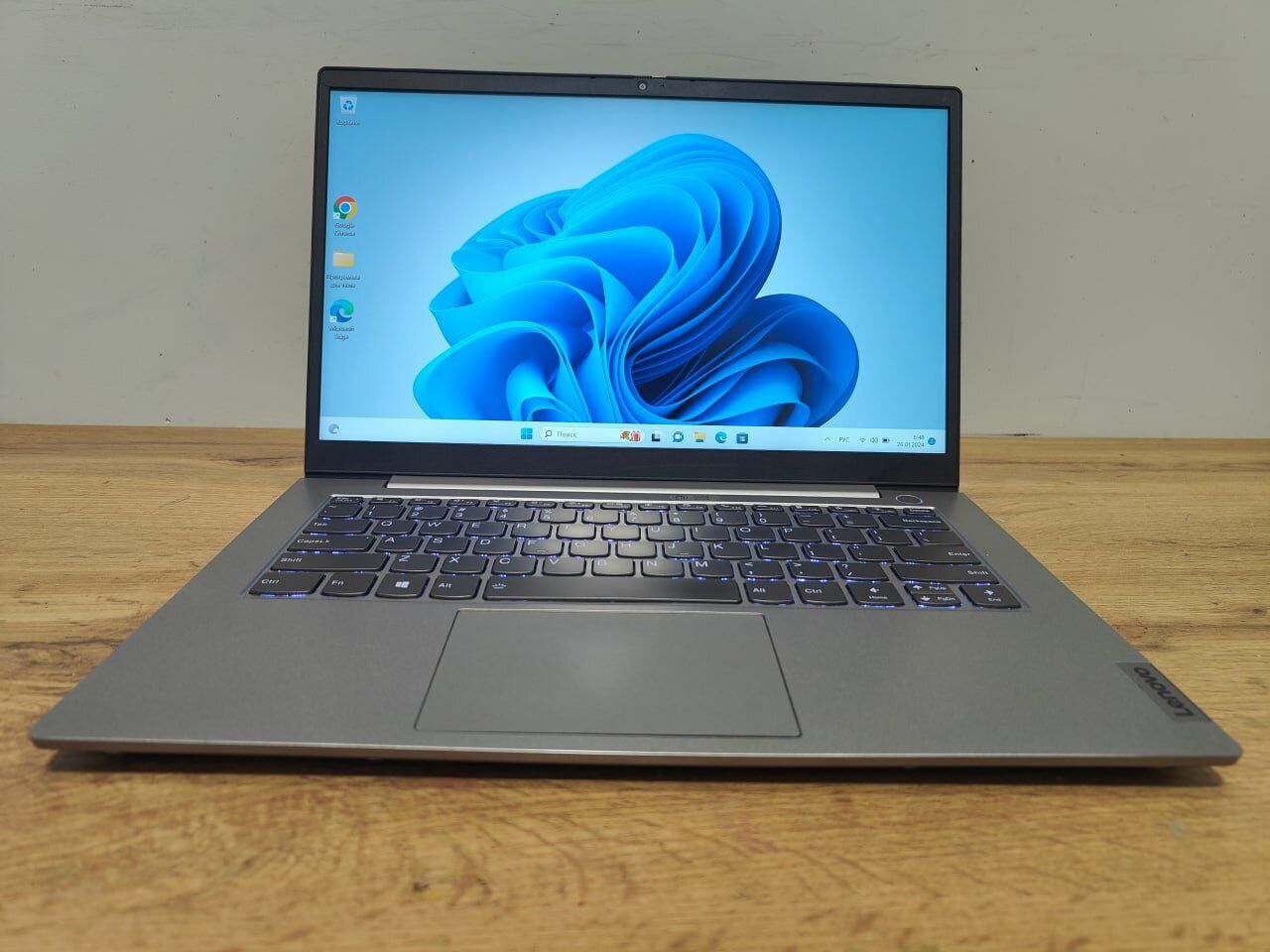 Ультрабук Б-клас Lenovo ThinkBook 14 G2 / 14" (1920x1080) IPS / Intel Core i5-1135G7 (4 (8) ядра по 2.4 - 4.2 GHz) / 8 GB DDR4 / 256 GB SSD / Intel Iris Xe Graphics / WebCam / Windows 11 Pro - Зображення 2