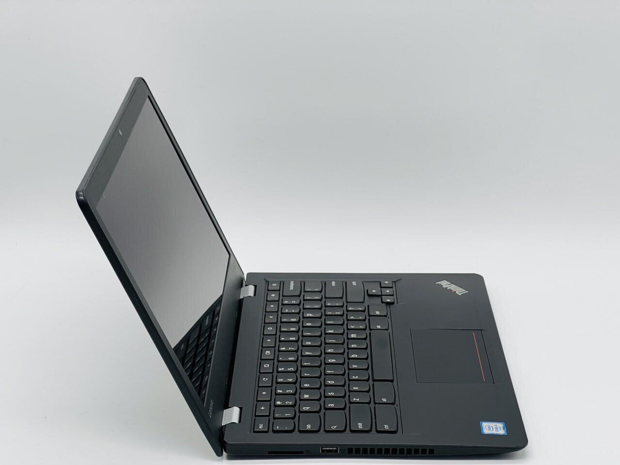 Ультрабук Lenovo ThinkPad 13 Chromebook 20GL / 13.3" (1920x1080) IPS Touch / Intel Core i5-6300U (2 (4) ядра по 2.4 - 3.0 GHz) / 8 GB DDR3 / 32 GB eMMC / Intel HD Graphics 520 / WebCam / ChromeOS - Зображення 3