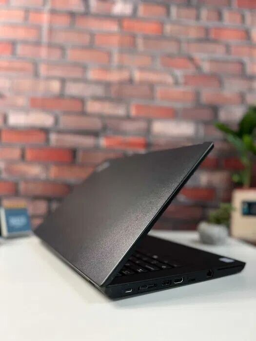 Ультрабук Lenovo ThinkPad L480 / 14" (1920x1080) IPS / Intel Core i5-8250U (4 (8) ядра по 1.6 - 3.4 GHz) / 8 GB DDR4 / 256 GB SSD / Intel UHD Graphics 620 / WebCam - Зображення 8