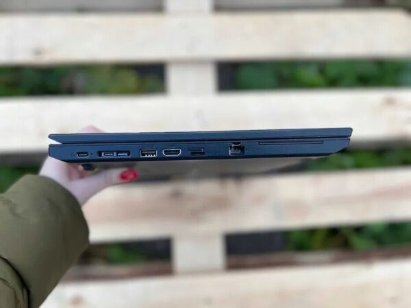 Ультрабук Lenovo ThinkPad L590 / 15.6" (1920x1080) IPS / Intel Core i5-8265U (4 (8) ядра по 1.6 - 3.9 GHz) / 16 GB DDR4 / 256 GB SSD / Intel UHD Graphics 620 / WebCam - Зображення 4