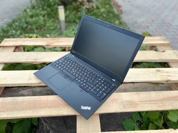 Ультрабук Lenovo ThinkPad L590 / 15.6" (1920x1080) IPS / Intel Core i5-8265U (4 (8) ядра по 1.6 - 3.9 GHz) / 16 GB DDR4 / 256 GB SSD / Intel UHD Graphics 620 / WebCam - Зображення 9