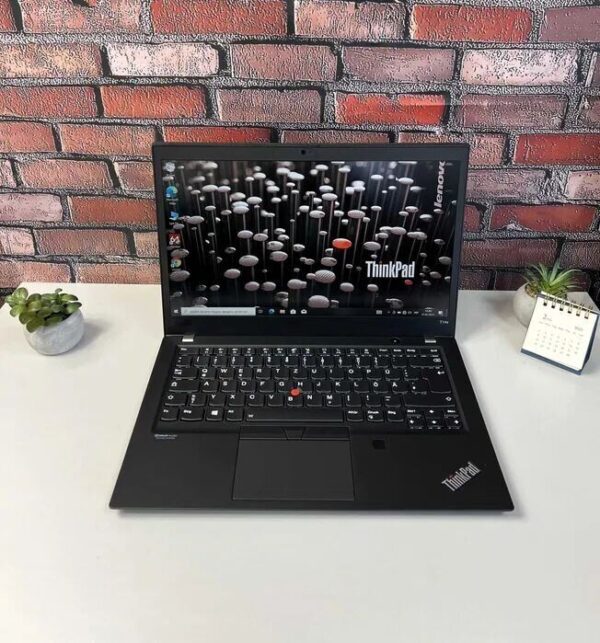 Ультрабук Lenovo ThinkPad T14s Gen 1 / 14" (1920x1080) IPS / Intel Core i5-10210U (4 (8) ядра по 1.6 - 4.2 GHz) / 16 GB DDR4 / 512 GB SSD M.2 / Intel UHD Graphics / WebCam - Зображення 2