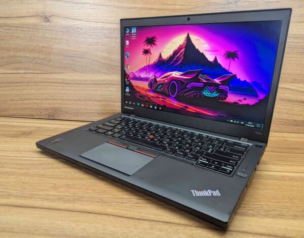 Ультрабук Lenovo ThinkPad T450s / 14" (1920x1080) IPS / Intel Core i7-5600U (2 (4) ядра по 2.6 - 3.2 GHz) / 8 GB DDR3 / 240 GB SSD / Intel HD Graphics 5500 / WebCam / Fingerprint / Windows 10 - Зображення 5