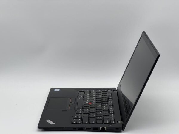 Ультрабук Lenovo ThinkPad T470s / 14" (1920x1080) IPS / Intel Core i7-7600U (2 (4) ядра по 2.8 - 3.9 GHz) / 16 GB DDR4 / 240 GB SSD / Intel HD Graphics 520 / WebCam - Зображення 4