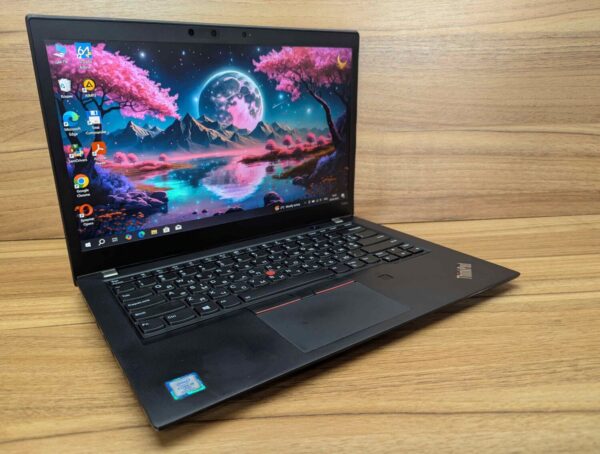 Ультрабук Б-клас Lenovo ThinkPad T480s / 14" (1920x1080) IPS / Intel Core i5-8350U (4 (8) ядра по 1.7 - 3.6 GHz) / 16 GB DDR4 / 480 GB SSD / Intel UHD Graphics 620 / WebCam / Fingerprint / Windows 10 - Зображення 4