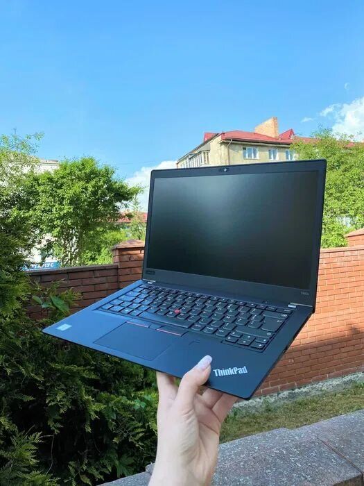 Ультрабук Lenovo ThinkPad T480s / 14" (1920x1080) IPS / Intel Core i5-8350U (4 (8) ядра по 1.7 - 3.6 GHz) / 8 GB DDR4 / 256 GB SSD / Intel UHD Graphics 620 / WebCam - Зображення 2