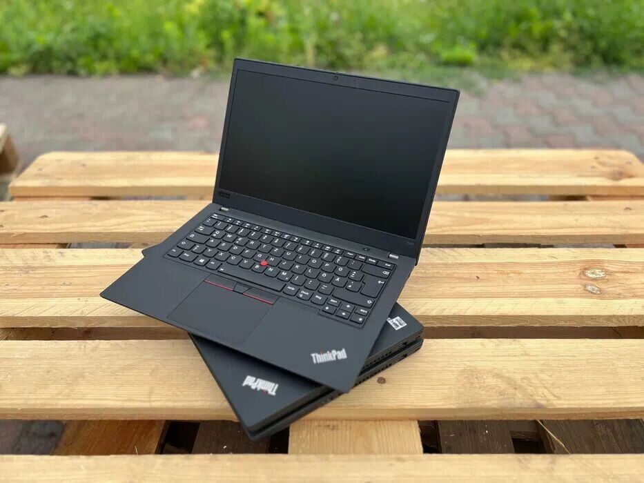 Ультрабук Lenovo ThinkPad T490 / 14" (1920x1080) IPS / Intel Core i5-8365U (4 (8) ядра по 1.6 - 4.1 GHz) / 8 GB DDR4 / 256 GB SSD / Intel UHD Graphics 630 / WebCam / Win 10 Pro - Зображення 7