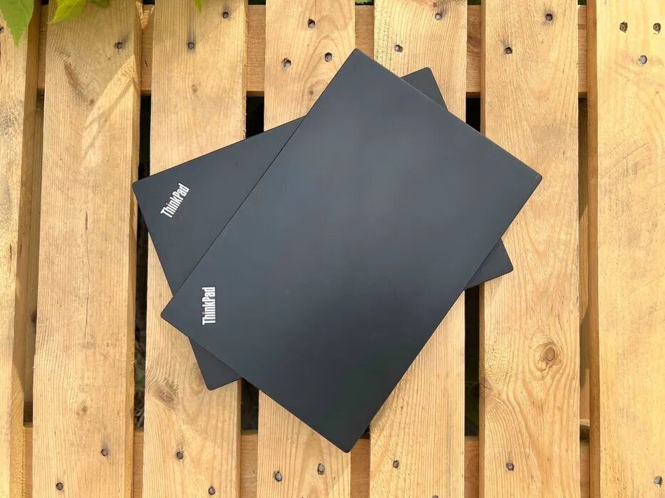 Ультрабук Lenovo ThinkPad T490s / 14" (1920x1080) IPS / Intel Core i5-8265U (4 (8) ядра по 1.6 - 3.9 GHz) / 16 GB DDR4 / 256 GB SSD / Intel UHD Graphics / WebCam - Зображення 6