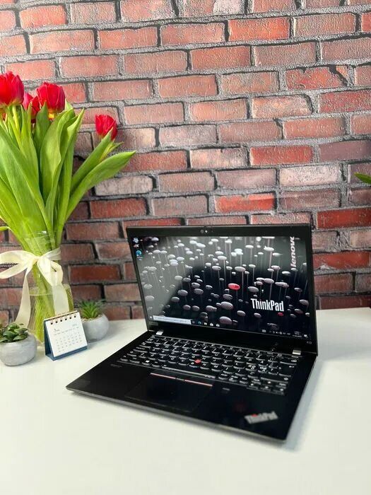 Ультрабук Lenovo ThinkPad X13 Gen 1 / 13.3" (1920x1080) IPS / Intel Core i5-10210U (4 (8) ядра по 1.6 - 4.2 GHz) / 8 GB DDR4 / 256 GB SSD M.2 / Intel UHD Graphics / WebCam - Зображення 8