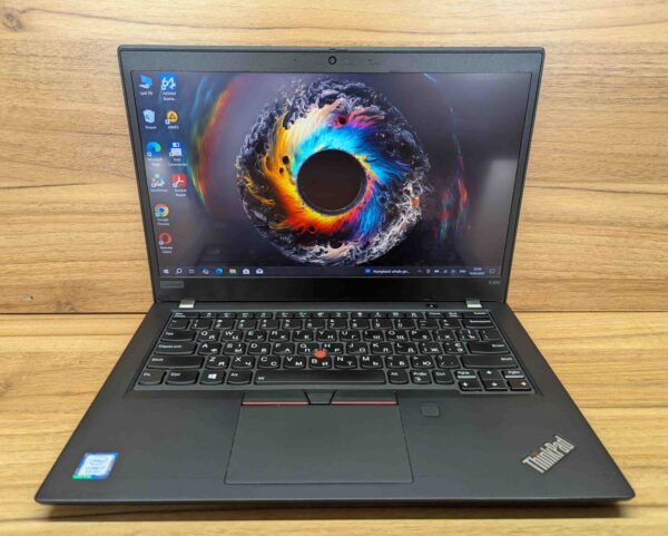 Ультрабук Lenovo ThinkPad x390 / 13.3" (1920x1080) IPS Touch / Intel Core i7-8565U (4 (8) ядра по 1.8 - 4.6 GHz) / 8 GB DDR4 / 512 GB SSD / Intel UHD Graphics / WebCam / TouchID / Windows 10 - Зображення 2