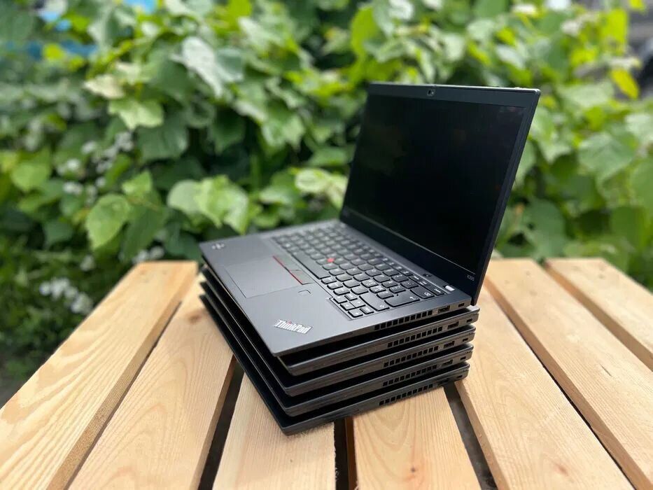 Ультрабук Lenovo ThinkPad X395 / 13.3" (1920x1080) IPS / AMD Ryzen 5 PRO 3500U (4 (8) ядра по 2.1 - 3.7 GHz) / 16 GB DDR4 / 256 GB SSD M.2 / AMD Radeon RX Vega 8 Graphics / WebCam / Windows 10 Pro - Зображення 6