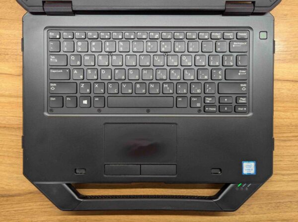 Захищений ноутбук Dell Latitude 14 Rugged 5414 / 14" (1920x1080) IPS / Intel Core i5-6300U (2 (4) ядра по 2.4 - 3.0 GHz) / 8 GB DDR4 / 256 GB SSD / Intel HD Graphics 520 / WebCam / Windows 10 - Зображення 3