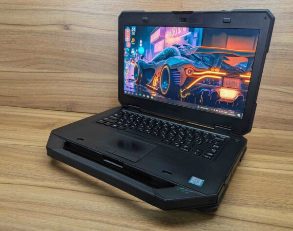Захищений ноутбук Dell Latitude 14 Rugged 5414 / 14" (1920x1080) IPS / Intel Core i5-6300U (2 (4) ядра по 2.4 - 3.0 GHz) / 8 GB DDR4 / 256 GB SSD / Intel HD Graphics 520 / WebCam / Windows 10 - Зображення 5