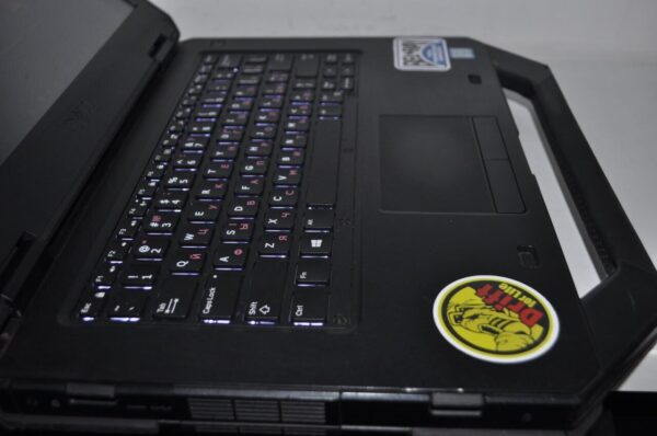 Захищений ноутбук Б-клас Dell Latitude 5414 Rugged / 14" (1366x768) TN / Intel Core i5-6300U (2 (4) ядра по 2.4 - 3.0 GHz) / 8 GB DDR4 / 256 GB SSD / Intel HD Graphics 520 / WebCam / Windows 11 Pro - Зображення 6