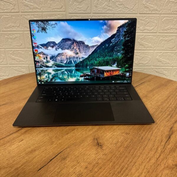 Мобільна робоча станція Dell Precision 5550 / 15.6" (1920x1200) IPS / Intel Core i7-10750H (6 (12) ядра по 2.6 - 5.0 GHz) / 32 GB DDR4 / 512 GB SSD NVMe / nVidia Quadro T2000 Max-Q, 4 GB GDDR5, 128-bit / WebCam - Зображення 2