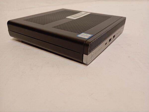 Неттоп Б-клас HP EliteDesk 800 G3 Desktop Mini USFF / Intel Core i5-6500 (4 ядра по 3.2 - 3.6 GHz) / 8 GB DDR4 / 128 GB SSD / Intel UHD Graphics 530 - Зображення 3