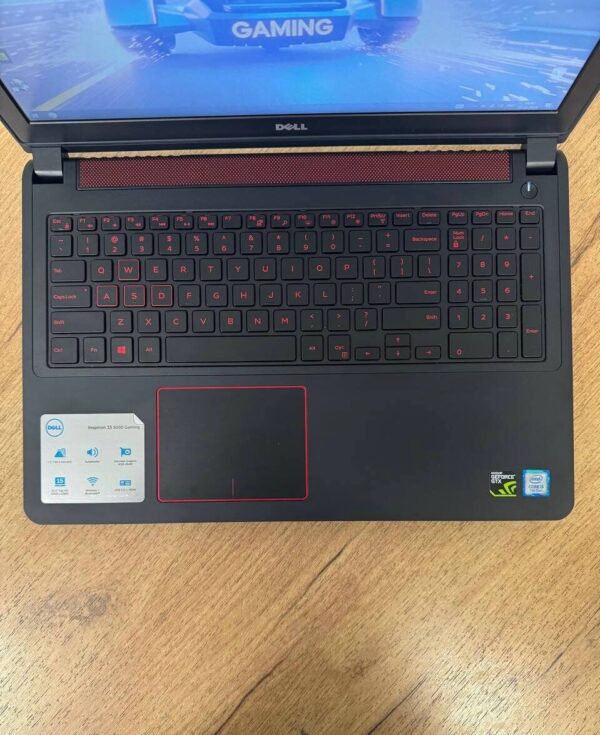 Ігровий ноутбук Б-клас Dell Inspiron 15 5577 / 15.6" (1920x1080) TN / Intel Core i5-7300HQ (4 ядра по 2.5 - 3.5 GHz) / 16 GB DDR4 / 128 GB SSD NVMe + 1000 GB HDD / nVidia GeForce GTX 1050, 4 GB GDDR5, 128-bit / WebCam - Зображення 7