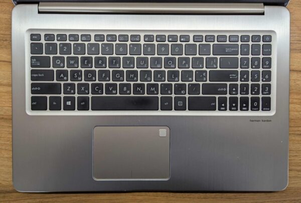 Ігровий ноутбук Asus N580V / 15.6" (1920x1080) IPS Touch / Intel Core i7-7700HQ (4 (8) ядра по 2.8 - 3.8 GHz) / 16 GB DDR4 / 512 GB SSD / nVidia GeForce GTX 1050, 4 GB GDDR5, 128-bit / WebCam / Windows 10 - Зображення 3