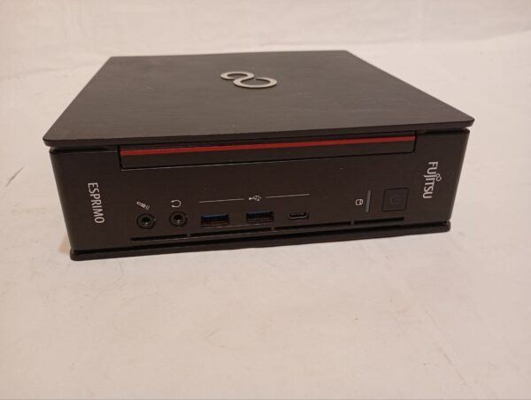 Неттоп Fujitsu Esprimo Q957 Mini USFF / Intel Core i3-6100T (2 (4) ядра по 3.2 GHz) / 8 GB DDR4 / 128 GB SSD M.2 / Intel HD Graphics 530 - Зображення 2