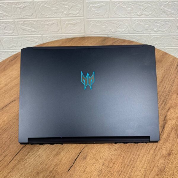 Ігровий ноутбук Б-клас Acer Predator Triton PT315-53 / 15.6" (2560x1440) IPS / Intel Core i7-11800H (8 (16) ядер по 2.3 - 4.6 GHz) / 16 GB DDR4 / 1000 GB SSD / nVidia GeForce RTX 3070, 8 GB GDDR6, 256-bit / WebCam - Зображення 3