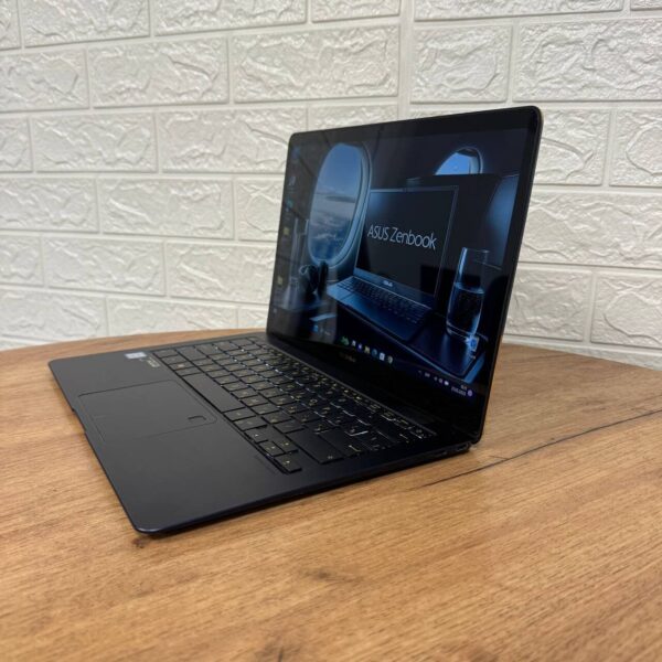 Ультрабук Asus ZenBook 3 Deluxe UX490UAR / 14" (1920x1080) IPS / Intel Core i5-7200U (2 (4) ядра по 2.5 - 3.1 GHz) / 8 GB DDR4 / 512 GB SSD NVMe / Intel UHD Graphics 620 / WebCam - Зображення 5