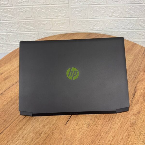 Ігровий ноутбук Б-клас HP Pavilion Gaming 16-a0032dx / 16.1" (1920x1080) IPS / Intel Core i5-10300H (4 (8) ядер по 2.5 - 4.5 GHz) / 16 GB DDR4 / 256 GB SSD / nVidia GeForce GTX 1660 Ti Max-Q, 6 GB GDDR6, 192-bit / WebCam - Зображення 3