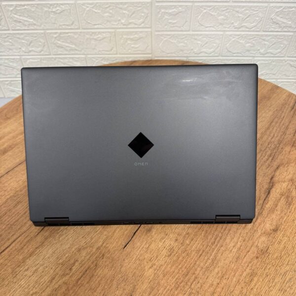 Ігровий ноутбук Б-клас HP Omen 16-n0033dx / 16.1" (1920x1080) IPS / AMD Ryzen 7 6800H (8 (16) ядер по 3.2 - 4.7 GHz) / 16 GB DDR5 / 512 GB SSD NVMe / AMD Radeon RX 6650M, 8 GB GDDR6, 128-bit / WebCam - Зображення 3