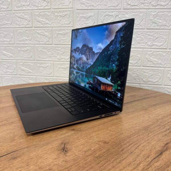 Мобільна робоча станція Dell Precision 5550 / 15.6" (1920x1200) IPS / Intel Core i7-10750H (6 (12) ядра по 2.6 - 5.0 GHz) / 32 GB DDR4 / 512 GB SSD NVMe / nVidia Quadro T2000 Max-Q, 4 GB GDDR5, 128-bit / WebCam - Зображення 5