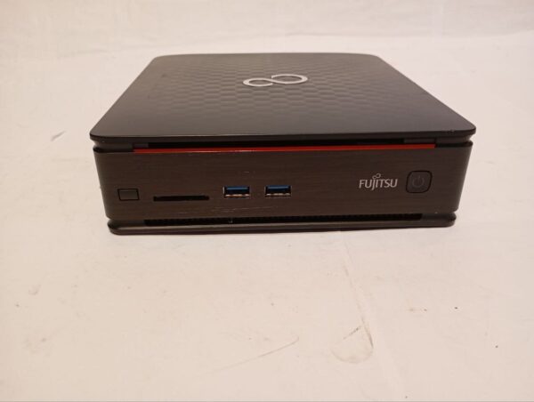 Неттоп Fujitsu Esprimo Q520 USFF / Intel Core i5-4440S (4 ядра по 2.8 - 3.3 GHz) / 8 GB DDR3 / 240 GB SSD / Intel HD Graphics 4600 - Зображення 2