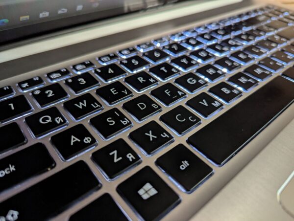 Ігровий ноутбук Asus N580V / 15.6" (1920x1080) IPS Touch / Intel Core i7-7700HQ (4 (8) ядра по 2.8 - 3.8 GHz) / 16 GB DDR4 / 512 GB SSD / nVidia GeForce GTX 1050, 4 GB GDDR5, 128-bit / WebCam / Windows 10 - Зображення 6