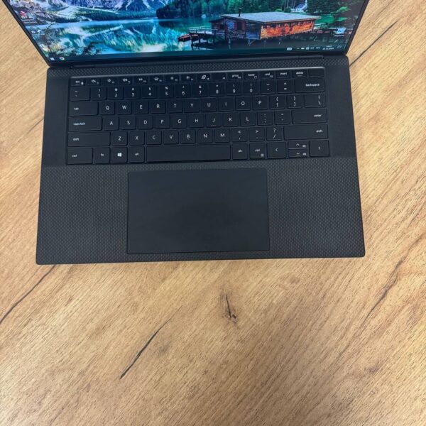 Мобільна робоча станція Dell Precision 5550 / 15.6" (1920x1200) IPS / Intel Core i7-10750H (6 (12) ядра по 2.6 - 5.0 GHz) / 32 GB DDR4 / 512 GB SSD NVMe / nVidia Quadro T2000 Max-Q, 4 GB GDDR5, 128-bit / WebCam - Зображення 7