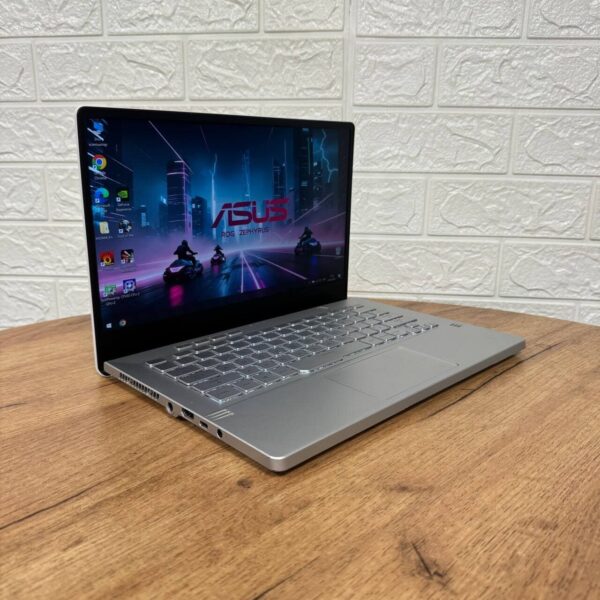 Ігровий ультрабук Asus ROG Zephyrus G14 GA401IV / 14" (1920x1080) IPS / AMD Ryzen 7 4800HS (8 (16) ядер по 2.9 - 4.2 GHz) / 16 GB DDR4 / 512 GB SSD NVMe / nVidia GeForce RTX 2060 Max-Q, 6 GB GDDR6, 192-bit - Зображення 4