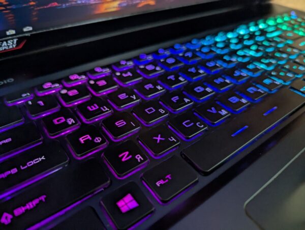 Ігровий ноутбук Б-клас MSI MS-17K2 / 17.3" (1920x1080) IPS / Intel Core i7-10750H (6 (12) ядер по 2.6 - 5.0 GHz) / 32 GB DDR4 / 1000 GB SSD / nVidia GeForce RTX 3070, 8 GB GDDR6, 256-bit / WebCam / Windows 10 - Зображення 7
