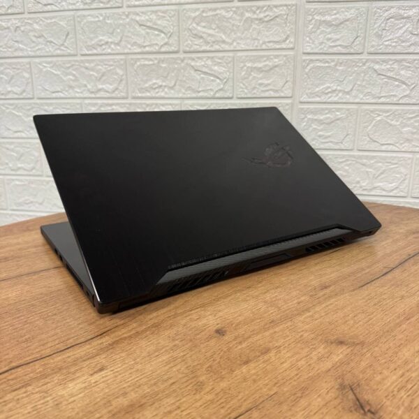 Ігровий ноутбук Asus ROG Zephyrus GA502DU / 15.6" (1920x1080) IPS / AMD Ryzen 7 3750H (4 (8) ядра по 2.3 - 4.0 GHz) / 16 GB DDR4 / 512 GB SSD NVMe / nVidia GeForce GTX 1660 Ti Max-Q, 6 GB GDDR6, 192-bit - Зображення 6