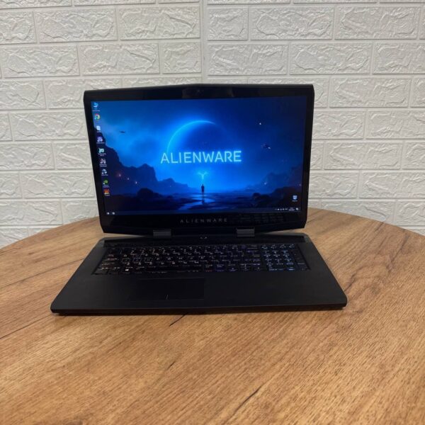 Ігровий ноутбук Б-клас Dell Alienware m17 / 17.3" (1920x1080) IPS / Intel Core i7-8750H (6 (12) ядер по 2.2 - 4.1 GHz) / 16 GB DDR4 / 128 GB SSD M.2 + 1000 GB HDD / nVidia GeForce RTX 2070 Max-Q, 8 GB GDDR6, 256-bit / WebCam - Зображення 2